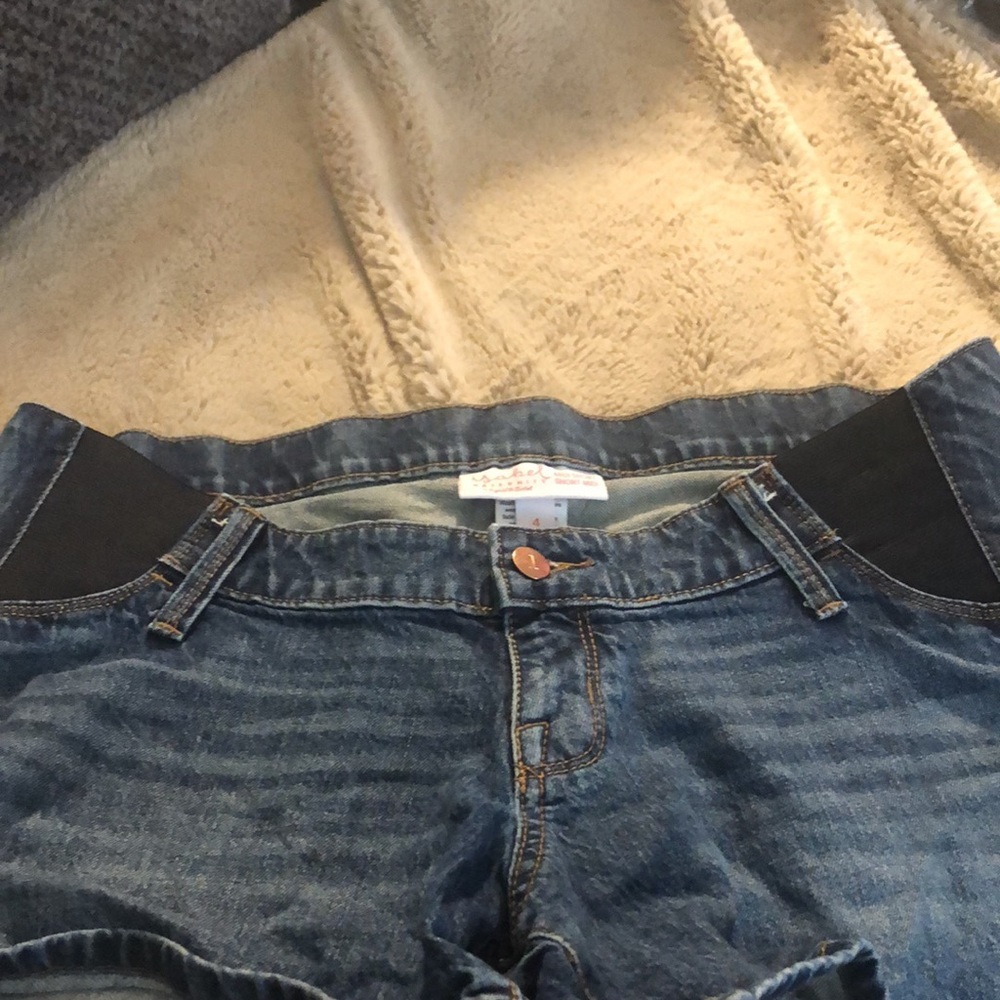🔹4 for $30 Isabel Maternity MIDI Short, size 4 - Picture 3 of 4